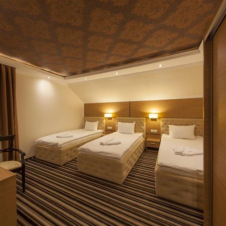 Allegria Hotel Alba Iulia Quarto foto