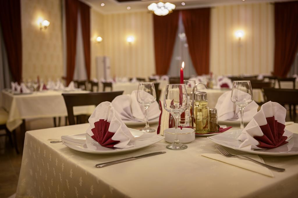 Allegria Hotel Alba Iulia Exterior foto